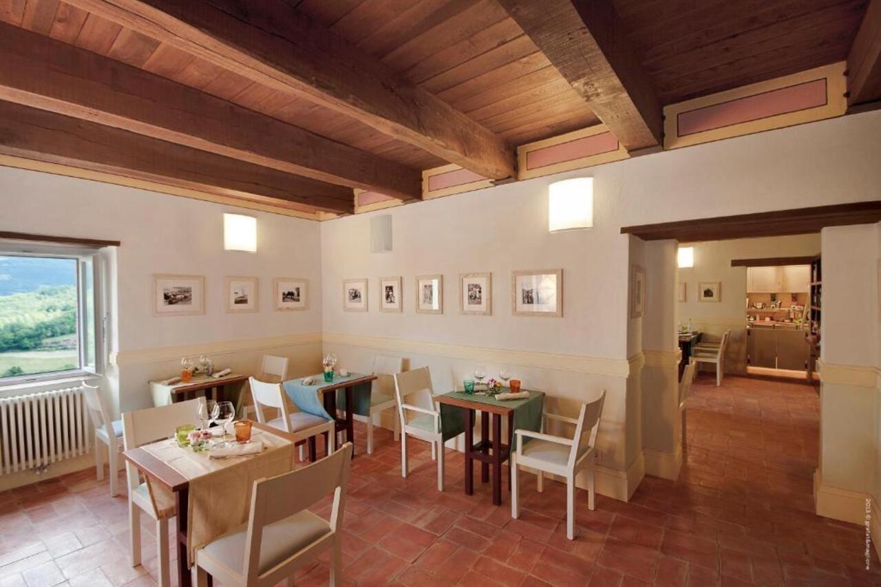 מלון Sellano Castello Di Postignano מראה חיצוני תמונה