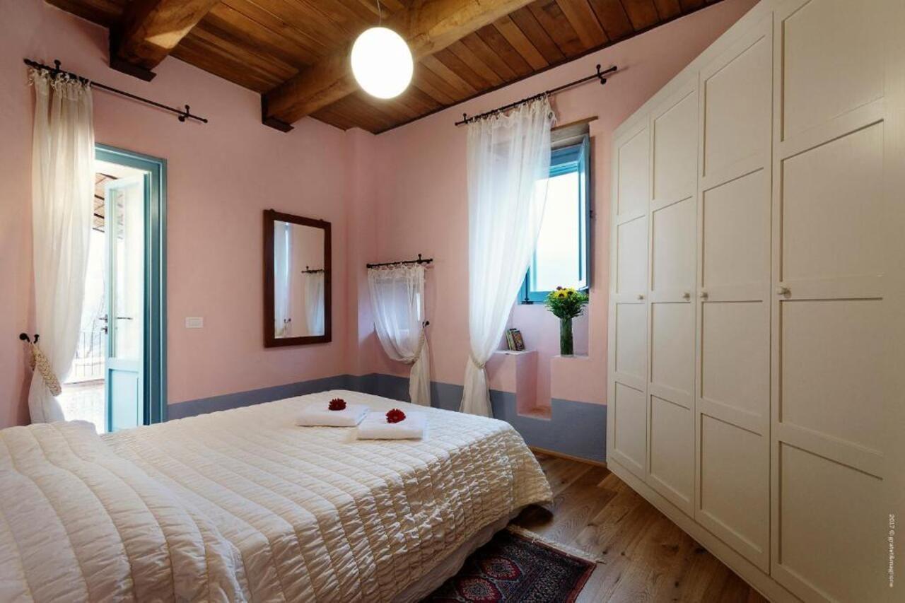 מלון Sellano Castello Di Postignano מראה חיצוני תמונה